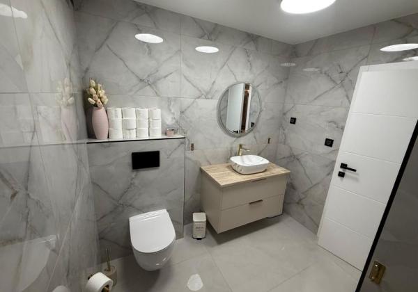 Chorvátsko- Moderný apartmán na ostrove Vir - Centrum