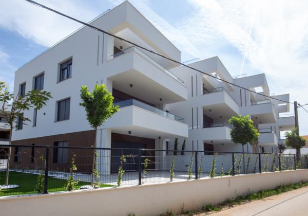 Exkluzívna novostavba, lokalita, špičková kvalita, 9 apartmánov s výhľadom na more