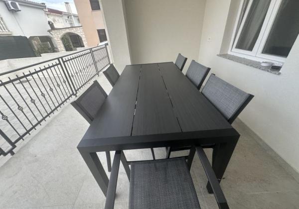 Chorvátsko - Dom 2x apartmán v centre ostrova Vir