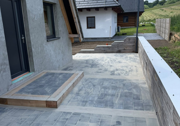 Na predaj kompletne zariadená novostavba domu (chalupy) na Liptove