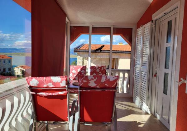 Chorvátsko - Na predaj apartmán v druhej rade od mora
