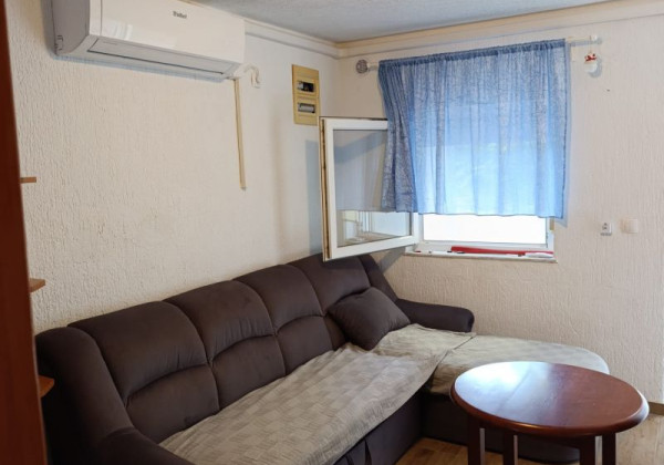 Chorvátsko na predaj: Apartmán  len 200 m od mora na ostrove Vir