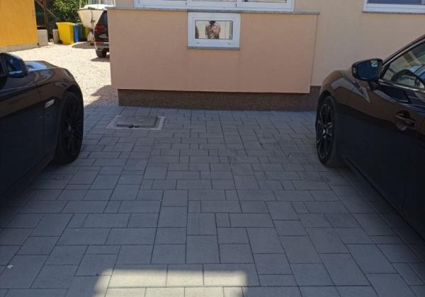Chorvátsko -ostrov Vir - Na predaj útulný kompletne zariadený apartmán