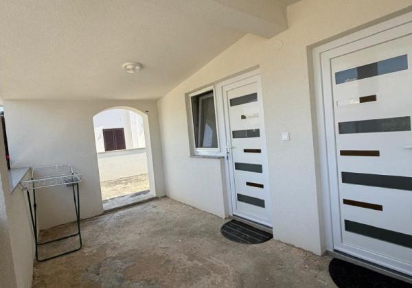 Chorvátsko - Dom 3x apartmán len 400m od mora