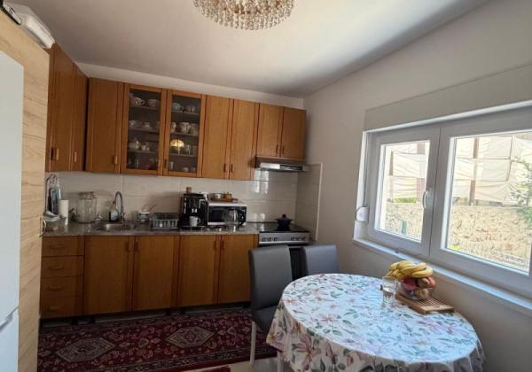 Chorvátsko - Dom 3x apartmán len 400m od mora