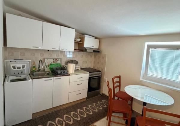 Chorvátsko - Dom 3x apartmán len 400m od mora