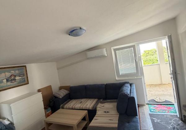 Chorvátsko - Dom 3x apartmán len 400m od mora