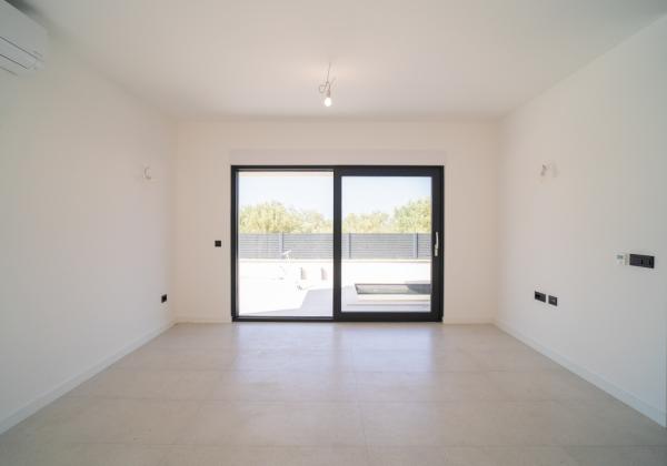 Novostavba apartmán s výhľadom na more, 150m od mora v Chorvátsku - Zadar- Kožino