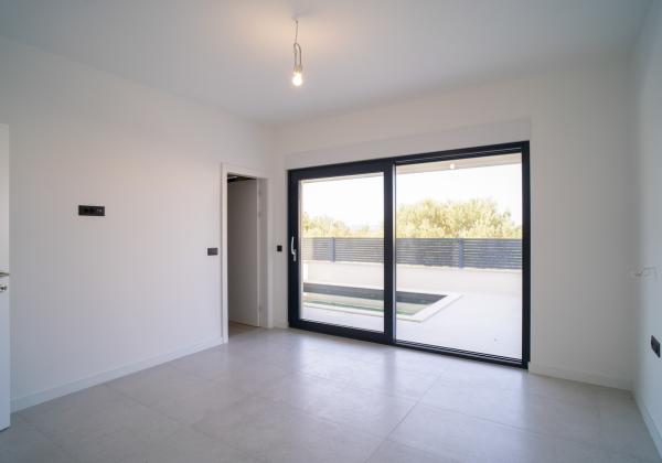 Novostavba apartmán s výhľadom na more, 150m od mora v Chorvátsku - Zadar- Kožino
