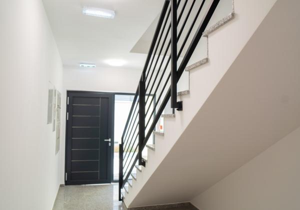 Novostavba apartmán s výhľadom na more, 150m od mora v Chorvátsku - Zadar- Kožino