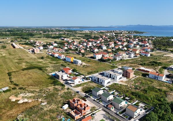 Chorvátsko- Privlaka Na predaj dom so zariadením blízko mora