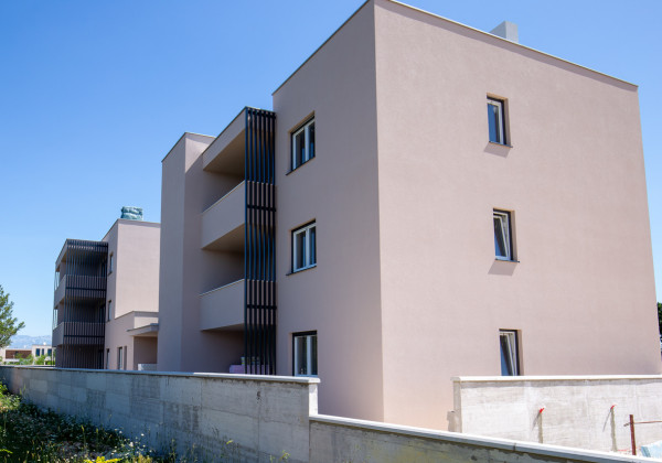 Chorvátsko- Novostavba apartmánov v Zatone