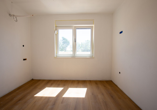 Chorvátsko- Novostavba apartmánov v Zatone