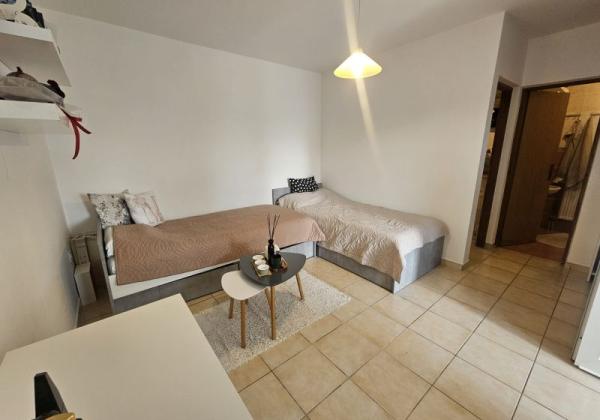 Chorvátsko -  Apartmán v prvej rade od mora za top cenu