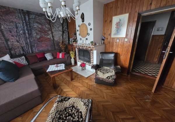 Rodinný dom v krásnej dedinke Lopej - PREDAJ