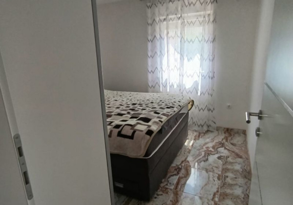 Chorvátsko -ostrov Vir - Na predaj útulný kompletne zariadený apartmán