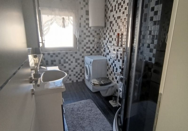 Chorvátsko -ostrov Vir - Na predaj útulný kompletne zariadený apartmán