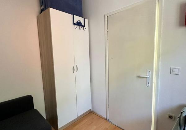 Chorvátsko- Apartmán so záhradou len 300m od mora