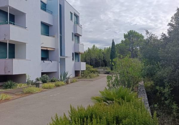 Chorvátsko, Zaton - Na predaj zariadený apartmán s výhľadom na more!