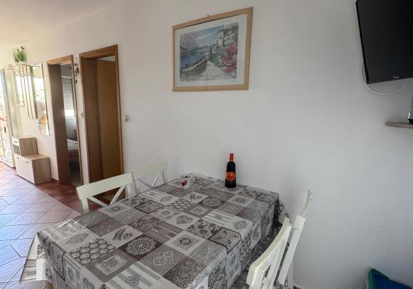 Chorvátsko - Exkluzívne apartmán v druhej rade od mora len 70m