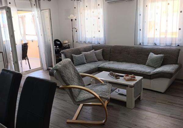 Chorvátsko- Apartmán so záhradou blízko mora