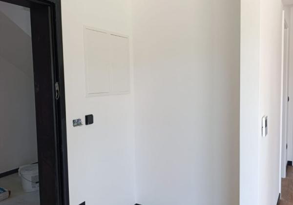 Chorvátsko - Novostavba apartmánu so záhradou a výhľadom na more