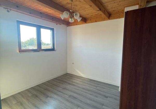 Chorvátsko - Apartmán 82m2  len 80m od pláže