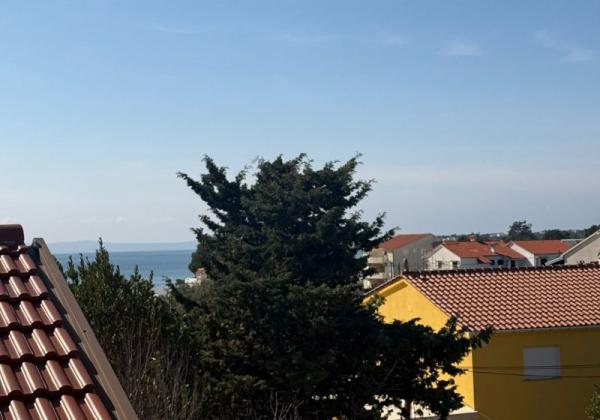 Chorvátsko - Apartmán 82m2  len 80m od pláže