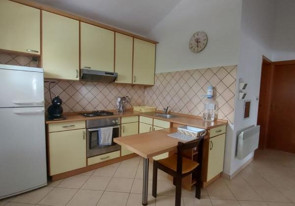 Chorvátsko - Dom iba 200m od mora s dvorom 300 m2