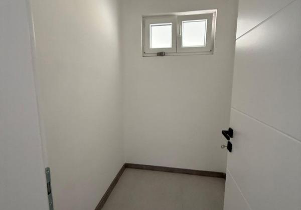 Chorvátsko - Apartmán 3x spálňa  len 80m od mora