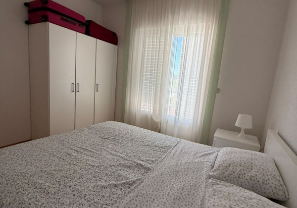 Chorvátsko, ostrov Vir - Na predaj zariadený apartmán s výhľadom na more!