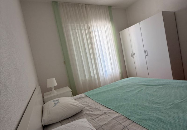 Chorvátsko, ostrov Vir - Na predaj zariadený apartmán s výhľadom na more!