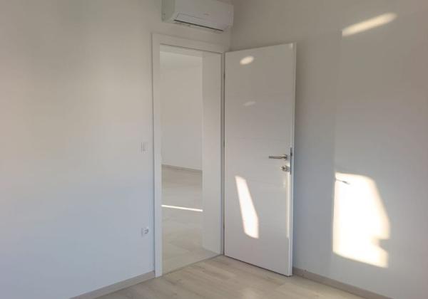 Chorvátsko - Novostavba apartmánu v tichej lokalite blízko lesa v Nin - Zaton