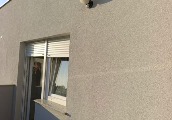 Chorvátsko - Novostavba apartmánu v tichej lokalite blízko lesa v Nin - Zaton