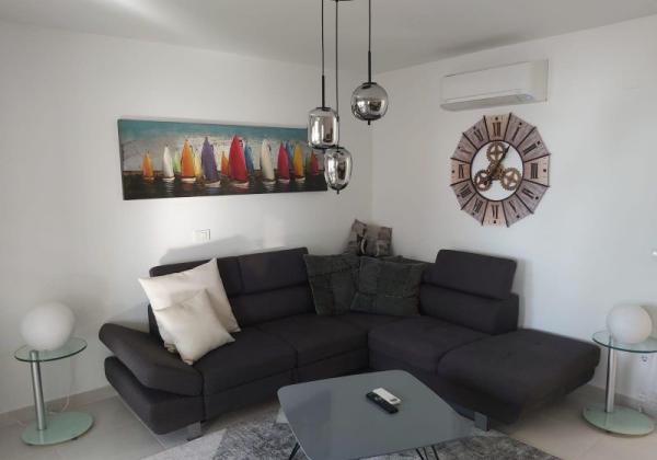 Chorvátsko, ostrov Vir - Na predaj penthouse so strešnou terasou !