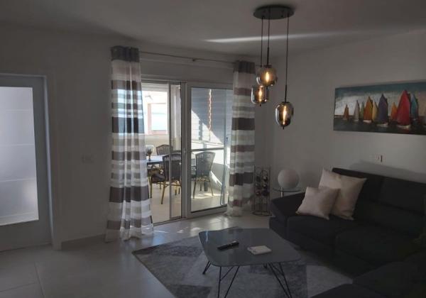 Chorvátsko, ostrov Vir - Na predaj penthouse so strešnou terasou !