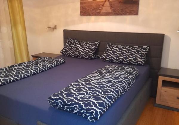 Chorvátsko, ostrov Vir - Na predaj penthouse so strešnou terasou !