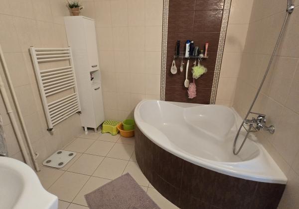 Rodinný dom PO REKONŠTRUKCII - VÝBORNÁ CENA - BREZNO