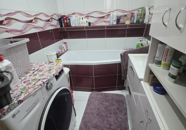 Exkluzívny 3-izbový byt s južnou loggiou v srdci Brezna