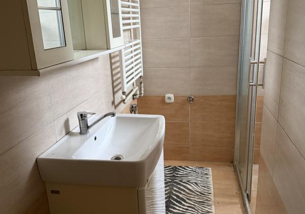 --Znížená cena -- Rodinný dom na predaj Brezno - Mazorníkovo