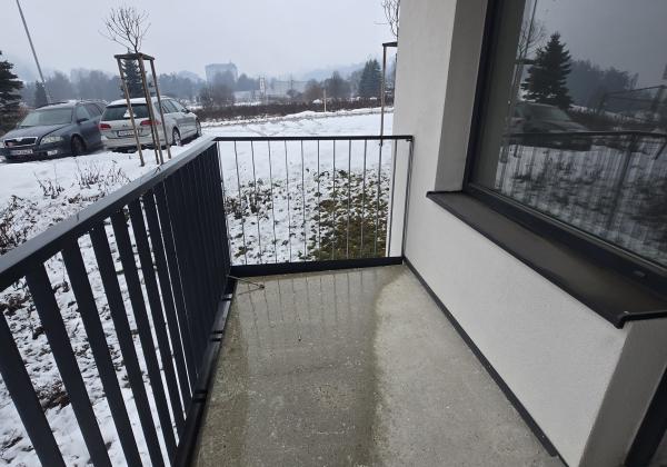 SLNEČNÝ 3-IZBOVÝ BYT V NOVOSTAVBE S PRÉMIOVOU KUCHYŇOU A PARKOVANÍM