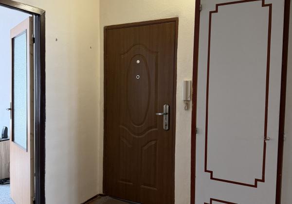 Pekný 3 izbový byt Závadka nad Hronom