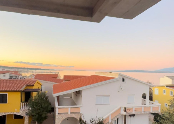 Chorvátsko - Novostavba apartmánu len 70m od krásnej pláže