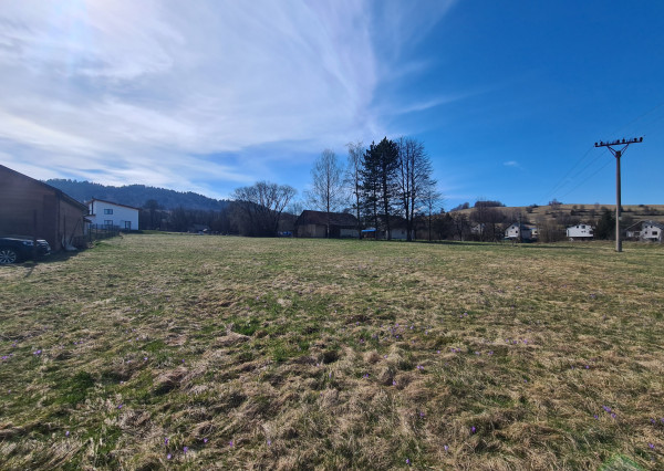 Pozemok v Brezne - Rovne ideálny pozemok pre Váš vysnený dom