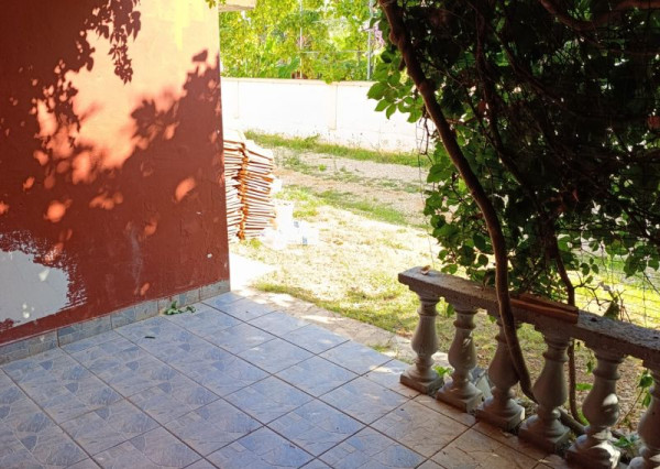 Chorvátsko na predaj: Rodinný dom na ostrove Vir – Len 120 m od mora!