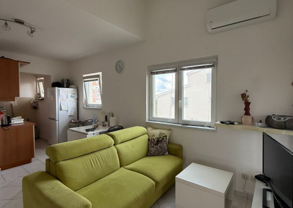 Chorvátsko - Apartmán len 150m od mora top investícia